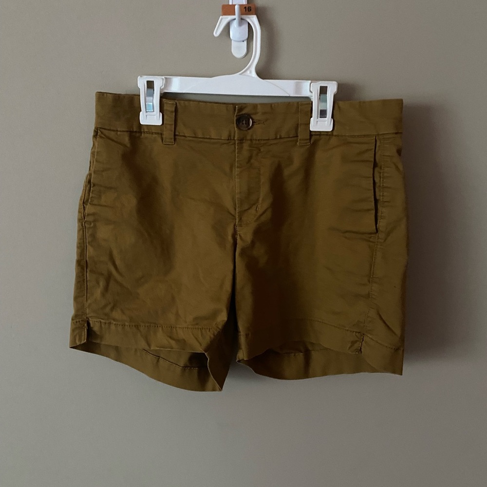 Old Navy Everyday Short